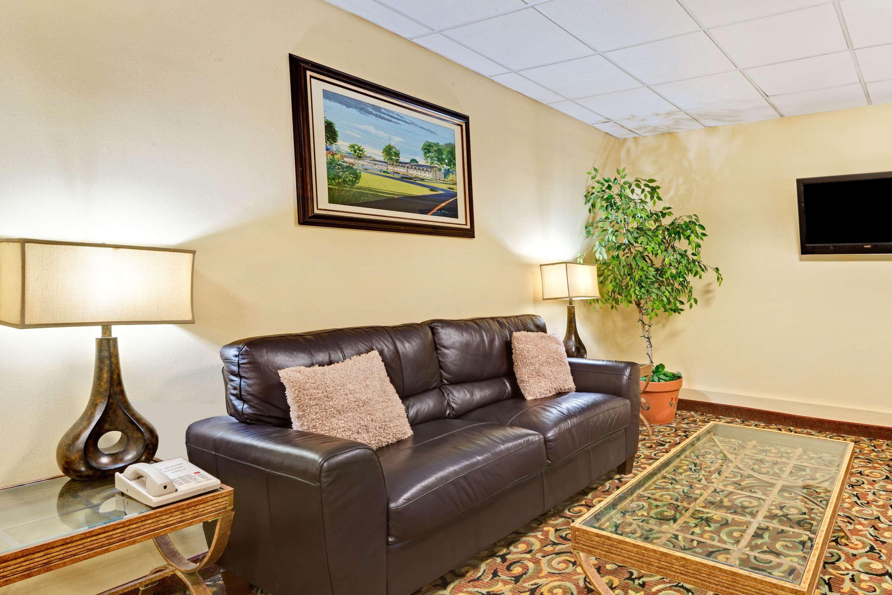 Ramada By Wyndham Kittery Exterior foto